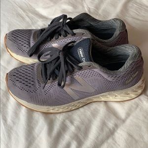 Practically new New Balance sneakers!